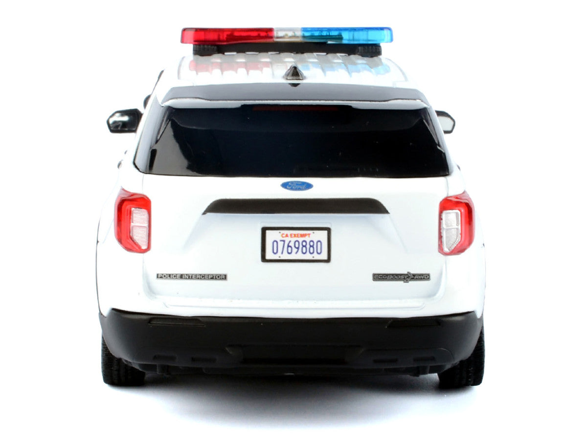 2022 Ford Police Interceptor Utility Plain White "Builder's Kit" with Flashing Light Bar and Front and Rear Lights and Sounds 1/24 Diecast Model Car by Motormax by Motormax