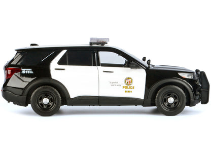 2022 Ford Police Interceptor Utility Black and White "Los Angeles Police Department (LAPD)" with Flashing Light Bar and Front and Rear Lights and Sounds 1/24 Diecast Model Car by Motormax by Motormax