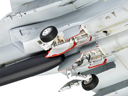 Level 5 Model Kit Maverick's F/A-18E Super Hornet Jet "Top Gun: Maverick" (2022) Movie 1/48 Scale Model by Revell by Revell