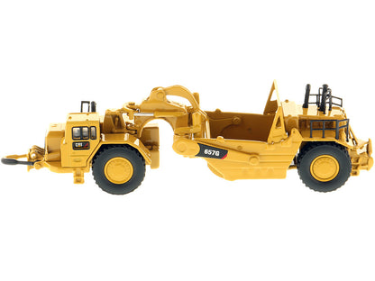 CAT Caterpillar 657G Wheeled Scraper Tractor "High Line" Series 1/125 Diecast Model by Diecast Masters-1