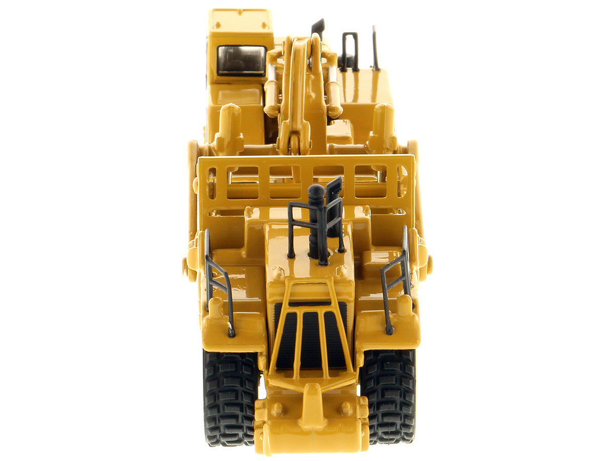 CAT Caterpillar 657G Wheeled Scraper Tractor "High Line" Series 1/125 Diecast Model by Diecast Masters-3