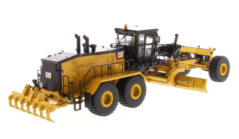 CAT Caterpillar 24 Motor Grader with Operator High Line Series 1/50 Diecast Model by Diecast Masters by Diecast Masters