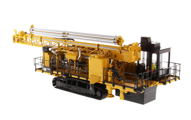 CAT Caterpillar MD6250 Rotary Blasthole Drill with Operator "High Line Series" 1/50 Diecast Model by Diecast Masters by Diecast Masters