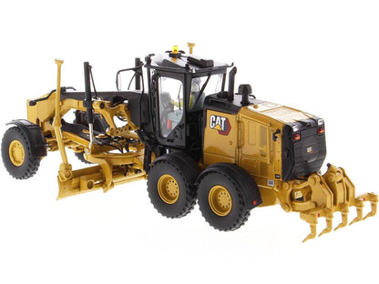 CAT Caterpillar 150 Motor Grader with Operator "High Line Series" 1/50 Diecast Model by Diecast Masters by Diecast Masters