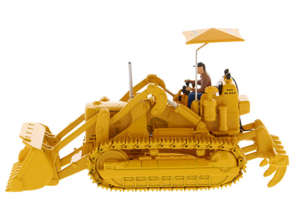 CAT Caterpillar 977D Traxcavator Yellow with Operator "Vintage Series" 1/50 Diecast Model by Diecast Masters by Diecast Masters