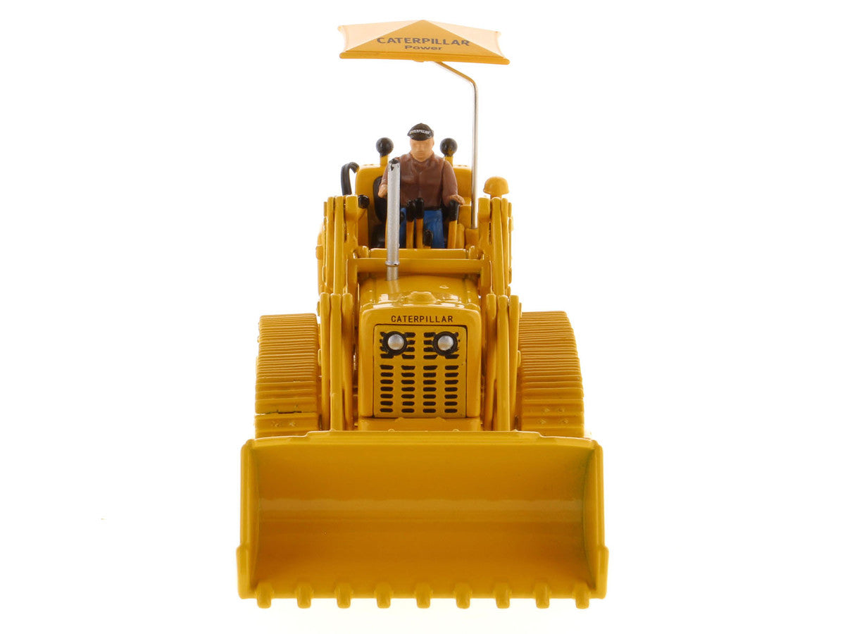 CAT Caterpillar 977D Traxcavator Yellow with Operator "Vintage Series" 1/50 Diecast Model by Diecast Masters by Diecast Masters