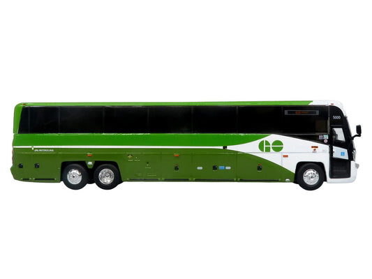 MCI D4520 Commuter Coach Bus "GO Transit" Green and White "The Bus & Motorcoach Collection" Limited Edition to 504 pieces Worldwide 1/87 (HO) Scale Diecast Model by Iconic Replicas by Iconic Replicas