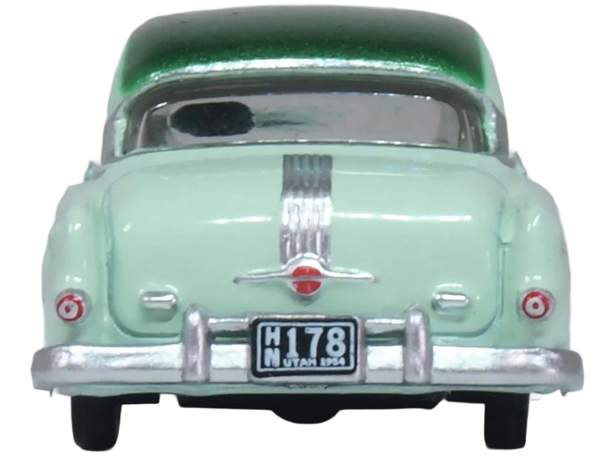 1954 Pontiac Chieftain 4 Door Shannon Green with Brookmere Green Top 1/87 (HO) Scale Diecast Model Car by Oxford Diecast by Oxford Diecast