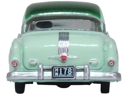 1954 Pontiac Chieftain 4 Door Shannon Green with Brookmere Green Top 1/87 (HO) Scale Diecast Model Car by Oxford Diecast by Oxford Diecast