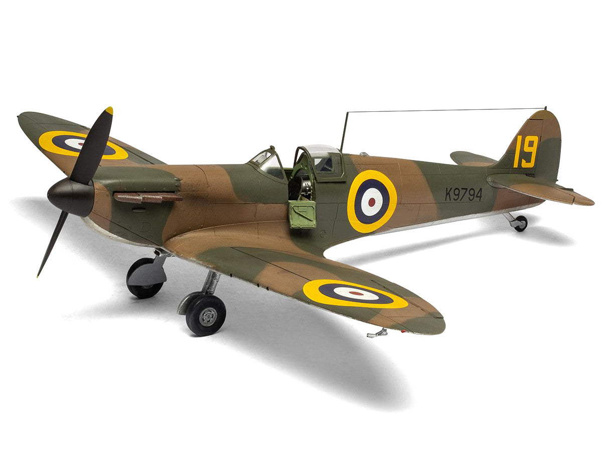 Level 2 Model Kit Supermarine Spitfire Mk.I Fighter Aircraft with 3 Scheme Options 1/48 Plastic Model Kit by Airfix by Airfix