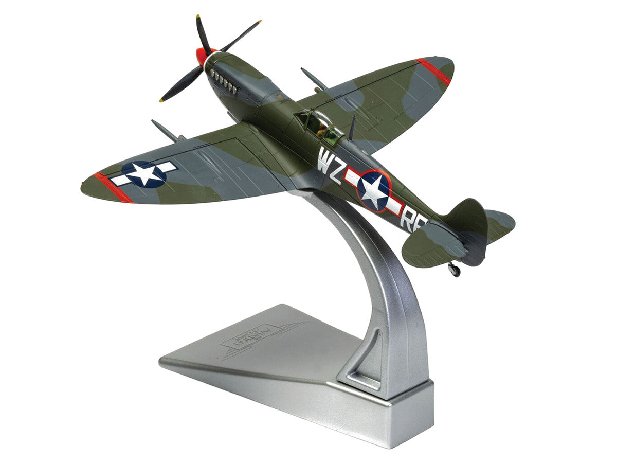 Supermarine Spitfire MkIXC Fighter Aircraft "Porky II Lt Robert Connor 309th Fighter Squadron 31st Fighter Group" (1943) United States Army Air Forces "The Aviation Archive" Series 1/72 Diecast Model by Corgi by Corgi