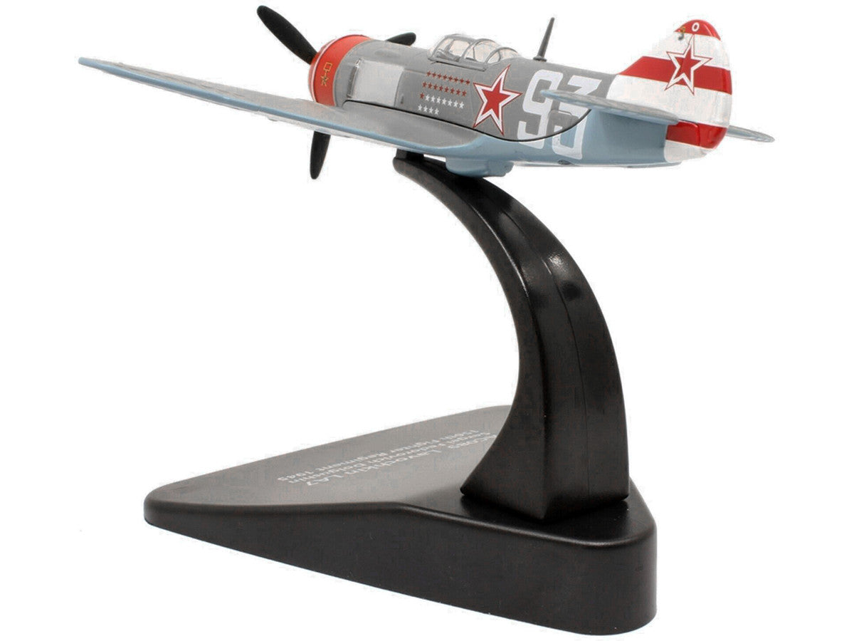 Lavochkin LA7 Fighter Plane Sergei Federovich Dolgushin 156th Fighter Regiment (1945) "Oxford Aviation" Series 1/72 Diecast Model Airplane by Oxford Diecast by Oxford Diecast