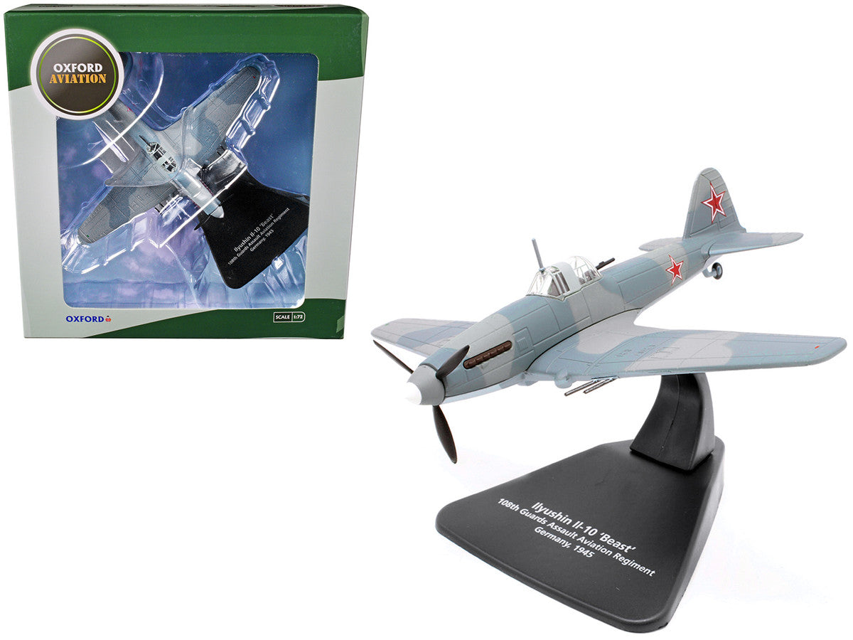 Ilyushin Il-10 "Beast" War Plane 108th Guards Assault Aviation Regiment Germany (1945) "Oxford Aviation" Series 1/72 Diecast Model Airplane by Oxford Diecast by Oxford Diecast