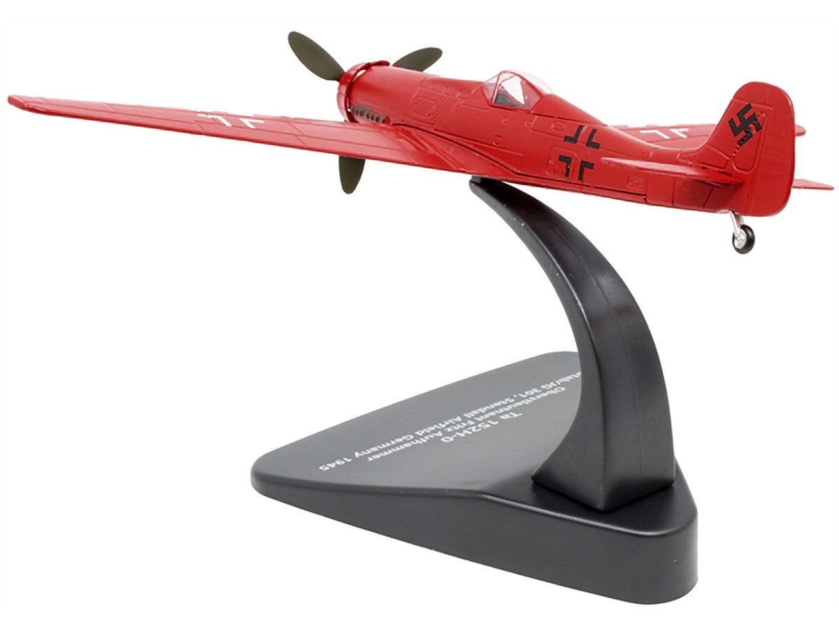 Focke-Wulf Ta 152H-0 War Plane Oberstleutnant Fritz Aufhammer Stab/JG 301 Stendall Airfield Germany (1945) "Oxford Aviation" Series 1/72 Diecast Model Airplane by Oxford Diecast by Oxford Diecast