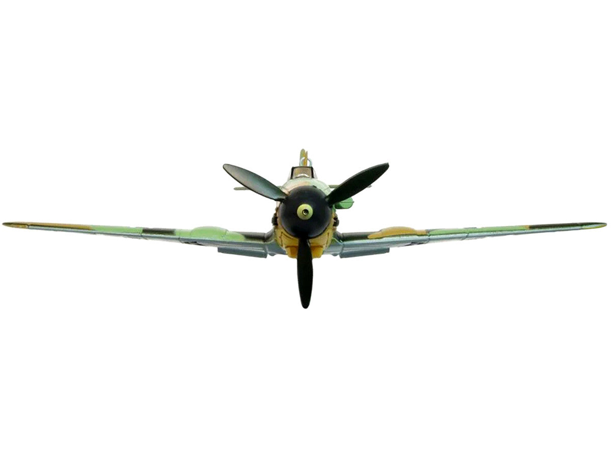 Messerschmitt Bf 109F-4 Fighter Plane "Ofw. Eberhard von Boremski 9/JG3 Eastern Front" (1942) "Oxford Aviation" Series 1/72 Diecast Model Airplane by Oxford Diecast by Oxford Diecast
