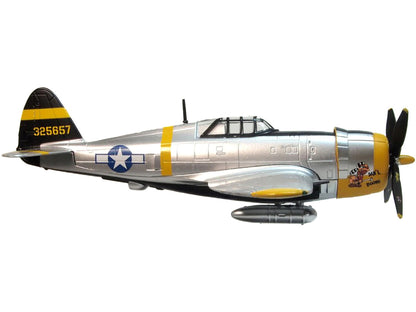 Republic P-47D Thunderbolt Fighter Plane USAAF "Captain Daniel Boone 333rd Fighter Squadron 318th Fighter Group" "Oxford Aviation" Series 1/72 Diecast Model Airplane by Oxford Diecast by Oxford Diecast