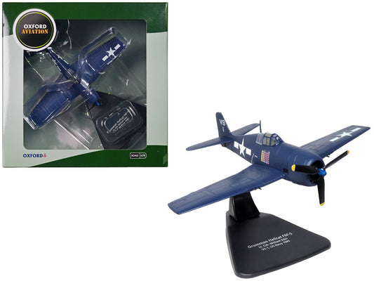 Grumman Hellcat F6F-5 Fighter Aircraft "Lt. Cdr. Willard E. Eder VS-1" (1945) United States Navy "Oxford Aviation" Series 1/72 Diecast Model Airplane by Oxford Diecast by Oxford Diecast