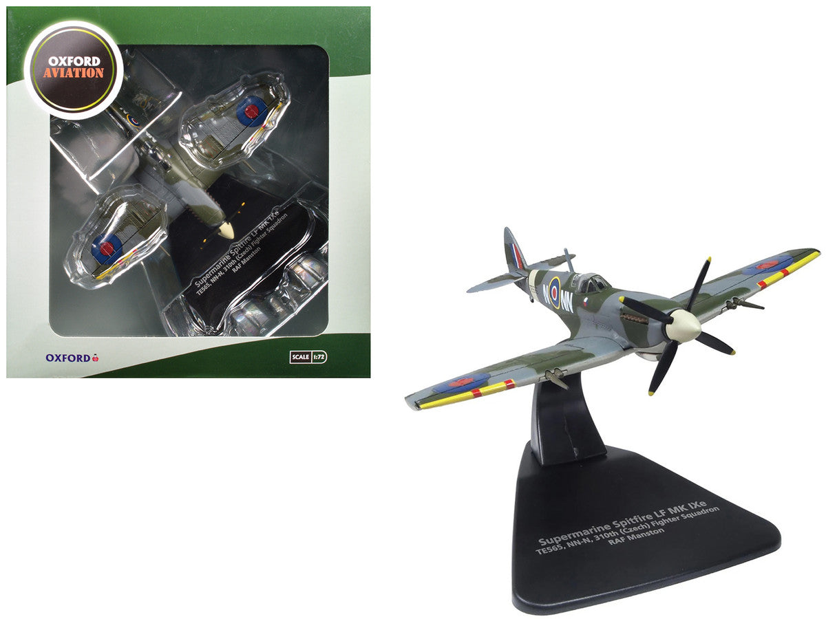 Supermarine Spitfire LF MK IXe Fighter Aircraft "TE565 10th (Czech) Fighter Squadron RAF Manston" Royal Air Force 1/72 Diecast Model Airplane by Oxford Diecast by Oxford Diecast