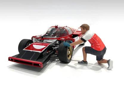 "Race Crew" Figure #1 for 1/18 scale models by American Diorama by American Diorama