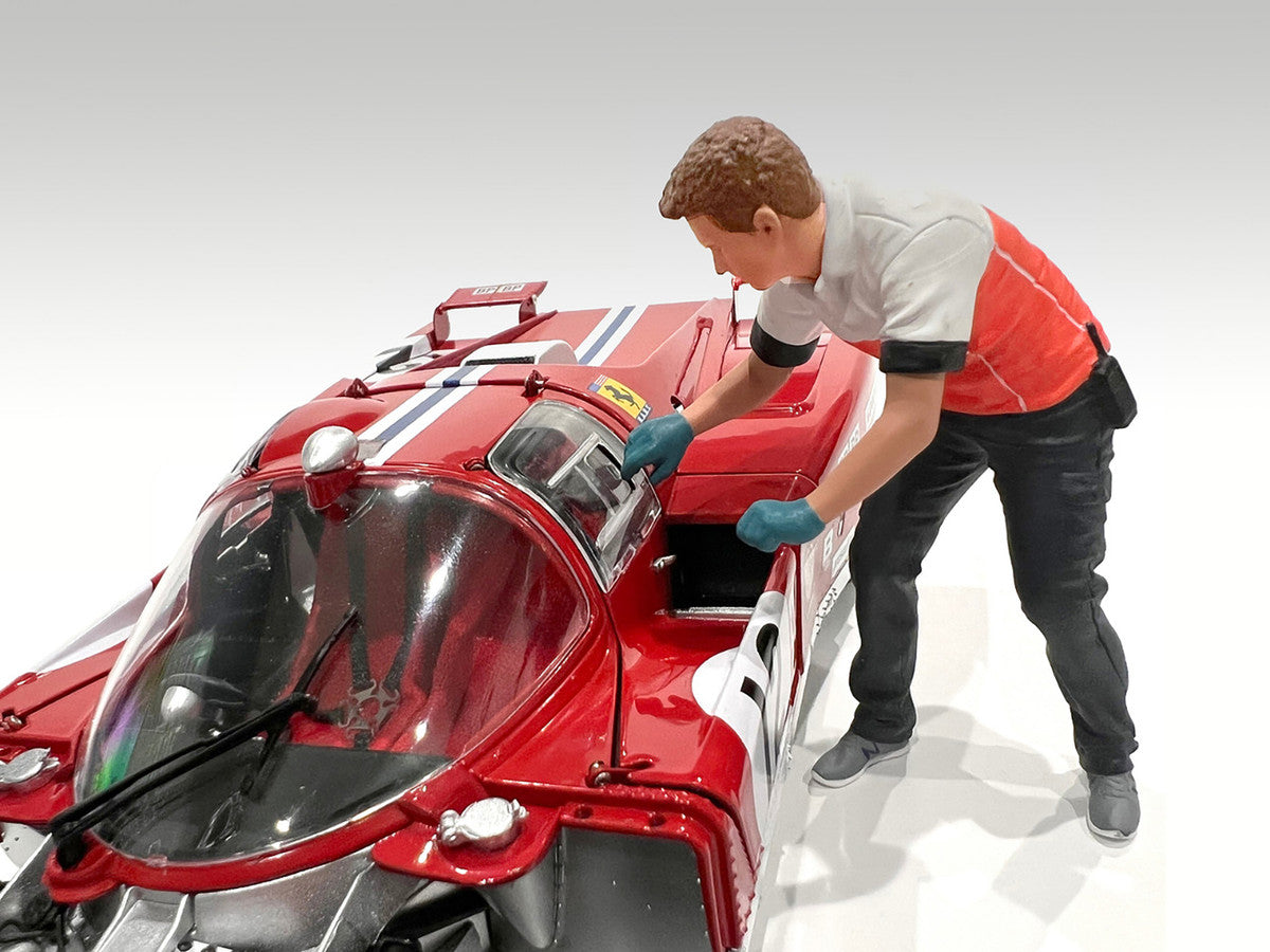 "Race Crew" Figure #6 for 1/18 scale models by American Diorama by American Diorama