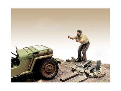 "4X4 Mechanic" Figure 6 for 1/18 Scale Models by American Diorama by American Diorama