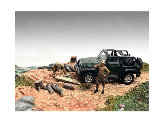 "4X4 Mechanics" 2 Piece Diecast Figure Set 1 for 1/43 Scale Models by American Diorama by American Diorama