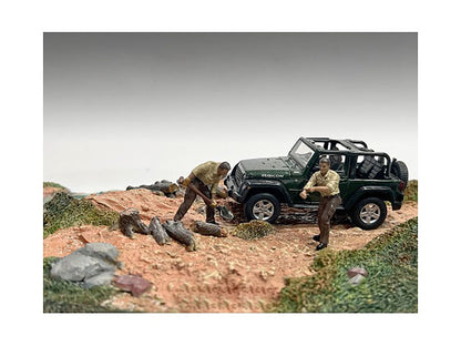 "4X4 Mechanics" 2 Piece Diecast Figure Set 2 for 1/43 Scale Models by American Diorama by American Diorama