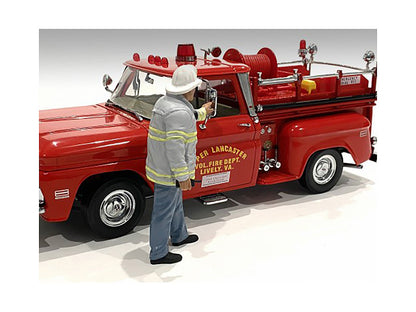 "Firefighters" Fire Captain Figure for 1/24 Scale Models by American Diorama by American Diorama