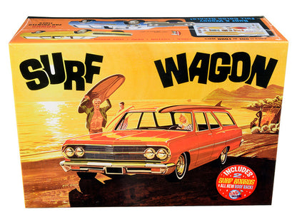 Skill 2 Model Kit 1965 Chevrolet Chevelle "Surf Wagon" with Two Surf Boards 4 in 1 Kit 1/25 Scale Model by AMT by AMT