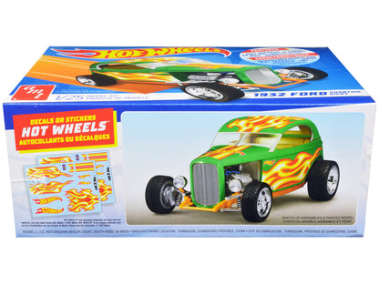 Skill 2 Model Kit 1932 Ford Phantom Vicky "Hot Wheels" 1/25 Scale Model by AMT by AMT
