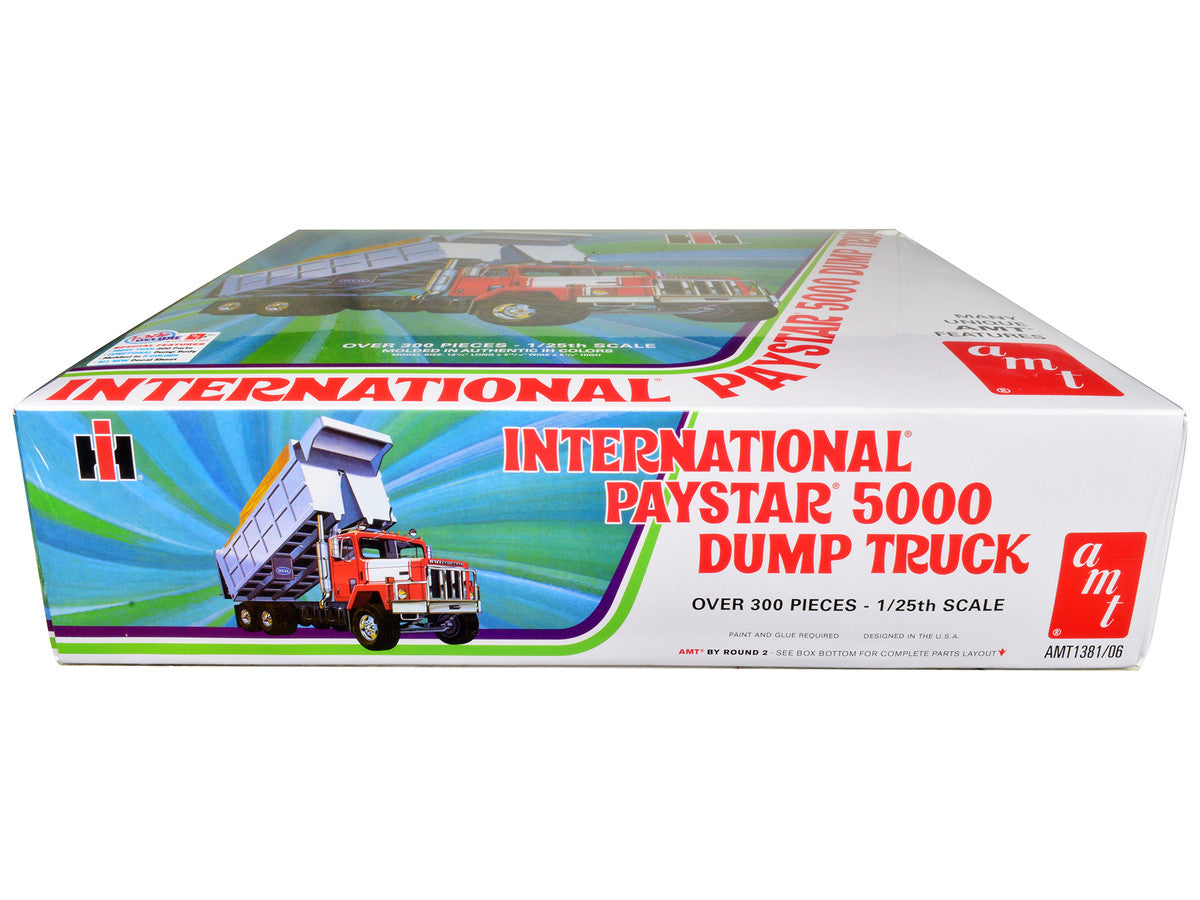 Skill 3 Model Kit International PayStar 5000 Dump Truck 1/25 Scale Model by AMT by AMT