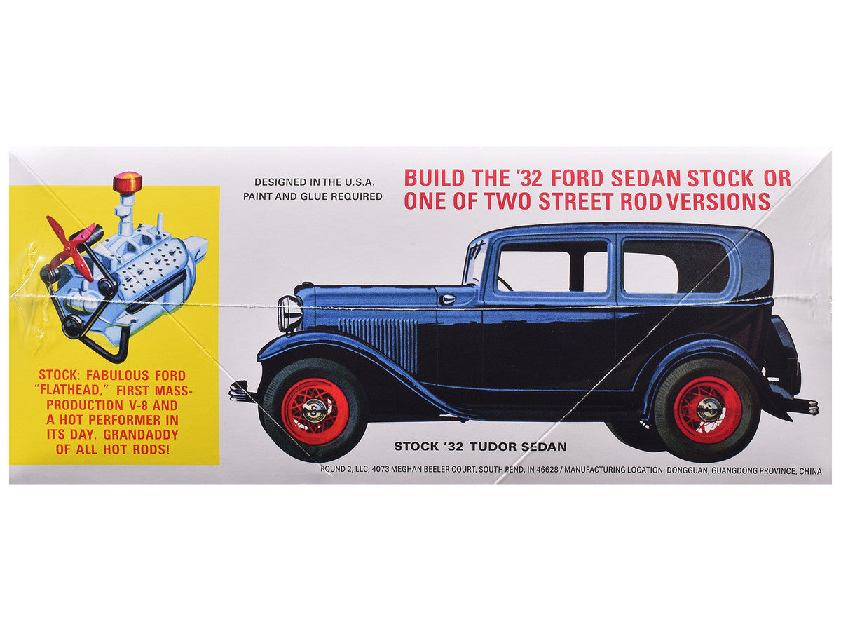 Skill 2 Model Kit 1932 Ford Tudor Sedan "Street Rods" Series 1/25 Scale Model by AMT by AMT