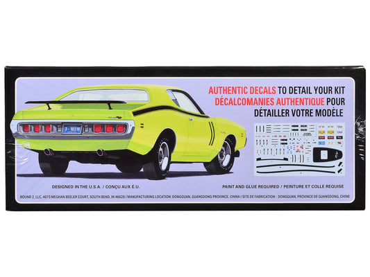 Skill 2 Model Kit 1971 Dodge Charger R/T 1/25 Scale Model by AMT by AMT