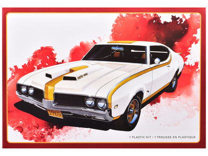 Skill 2 Model Kit 1969 Hurst Oldsmobile Cutlass 1/25 Scale Model by AMT by AMT