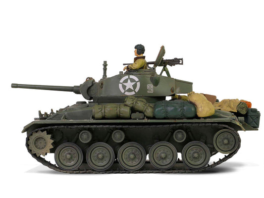 M24 Chaffee Light Tank "8th Armored Division 36th Tank Batallion, Rheinberg Germany World War II" (1945) United States Army "Armoured Fighting Vehicle" Series 1/32 Diecast Model by Forces of Valor by Forces Of Valor