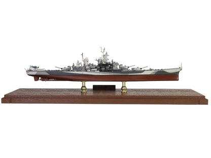 USS Missouri (BB-63) Iowa-class Battleship "Battle of Okinawa" (1945) United States Navy (Full Hull Edition) "Battleship" Series 1/700 Diecast Model by Forces of Valor by Forces Of Valor
