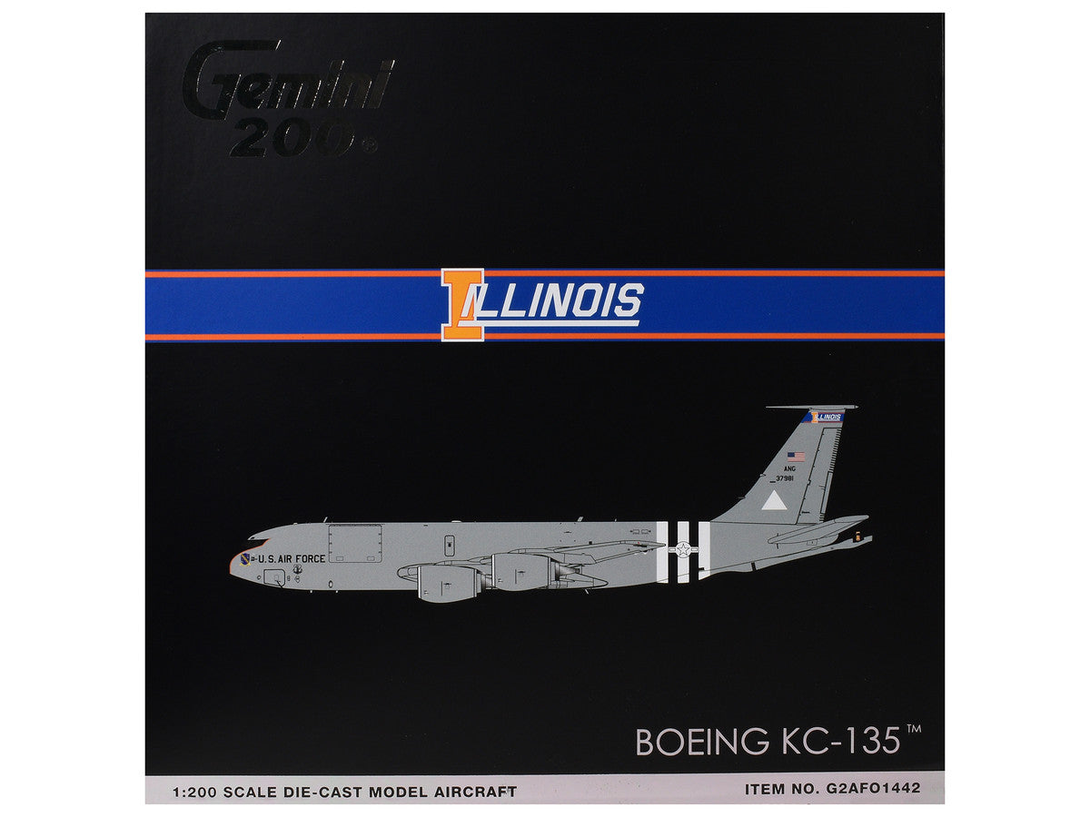 Boeing KC-135R Stratotanker Tanker Aircraft "Illinois Air National Guard" (63-7981) United States Air Force "Gemini 200" Series 1/200 Diecast Model by GeminiJets by GeminiJets