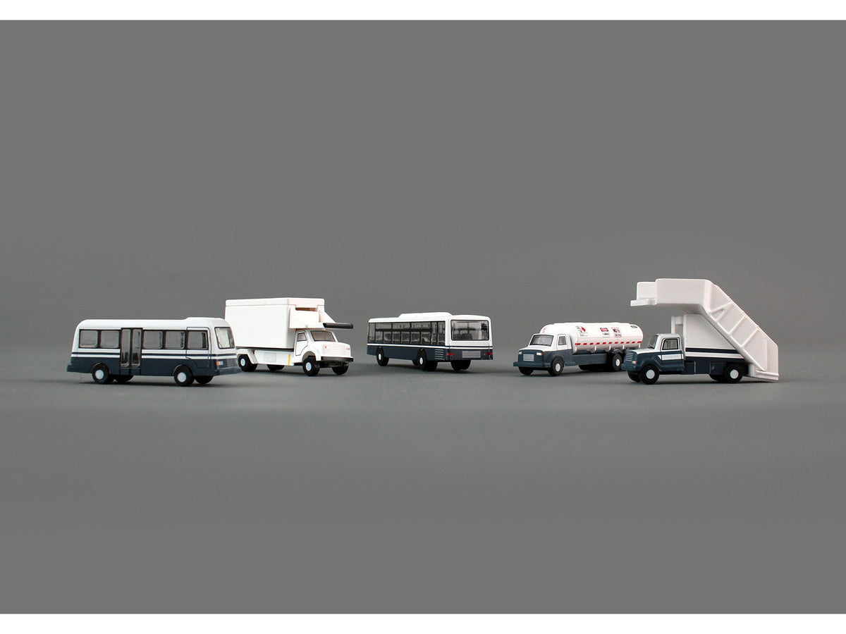 Airport Service Vehicles Set of 5 pieces "Gemini 200" Series Diecast Models by GeminiJets by GeminiJets