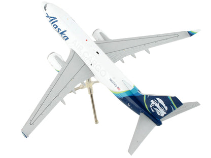 Boeing 737-700BDSF Commercial Aircraft "Alaska Air Cargo" White with Blue Tail "Gemini 200" Series 1/200 Diecast Model Airplane by GeminiJets by GeminiJets