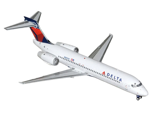Boeing 717-200 Commercial Aircraft "Delta Air Lines" (N947AT) White with Blue and Red Tail "Gemini 200" Series 1/200 Diecast Model by GeminiJets by GeminiJets