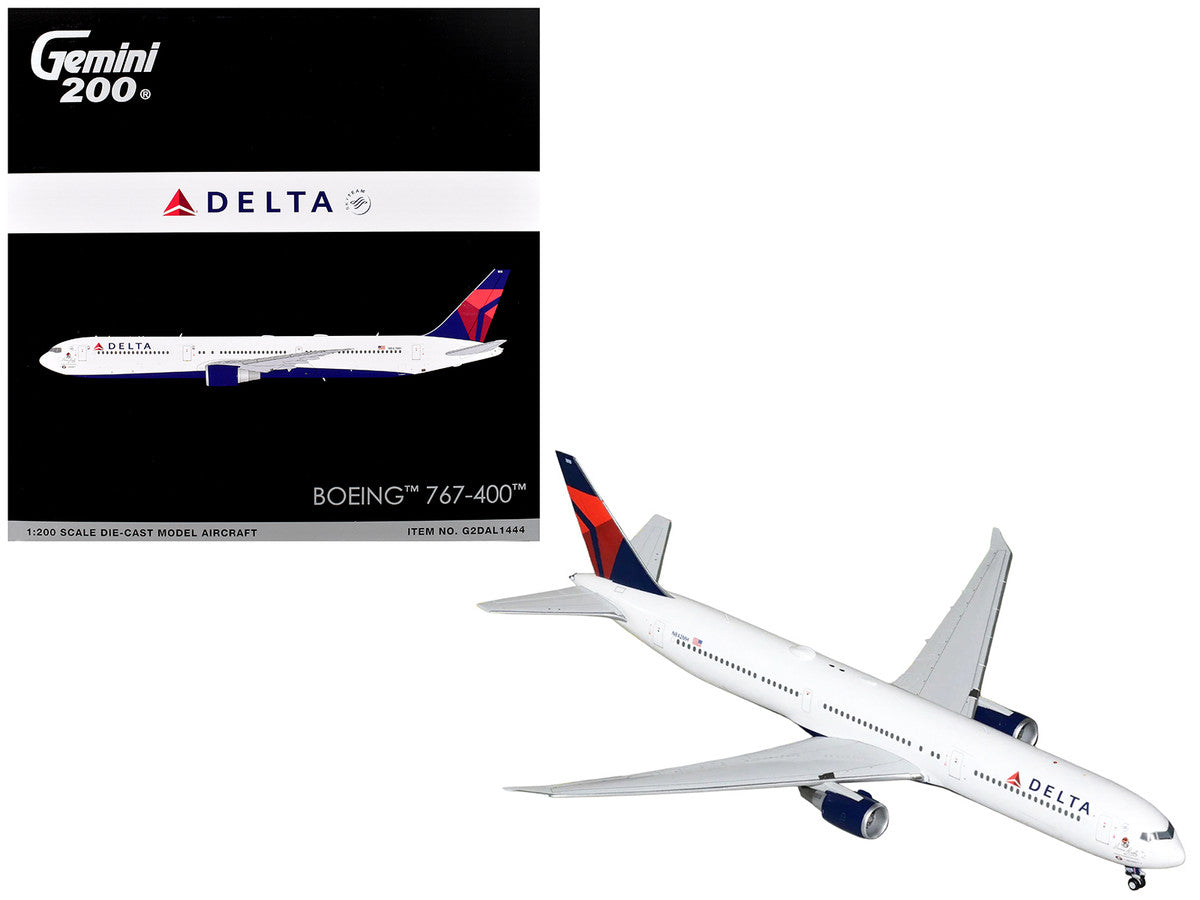 Boeing 767-400ER Commercial Aircraft "Delta Air Lines" (N482MH) White with Blue and Red Tail "Gemini 200" 1/200 Diecast Model Airplane by GeminiJets by GeminiJets