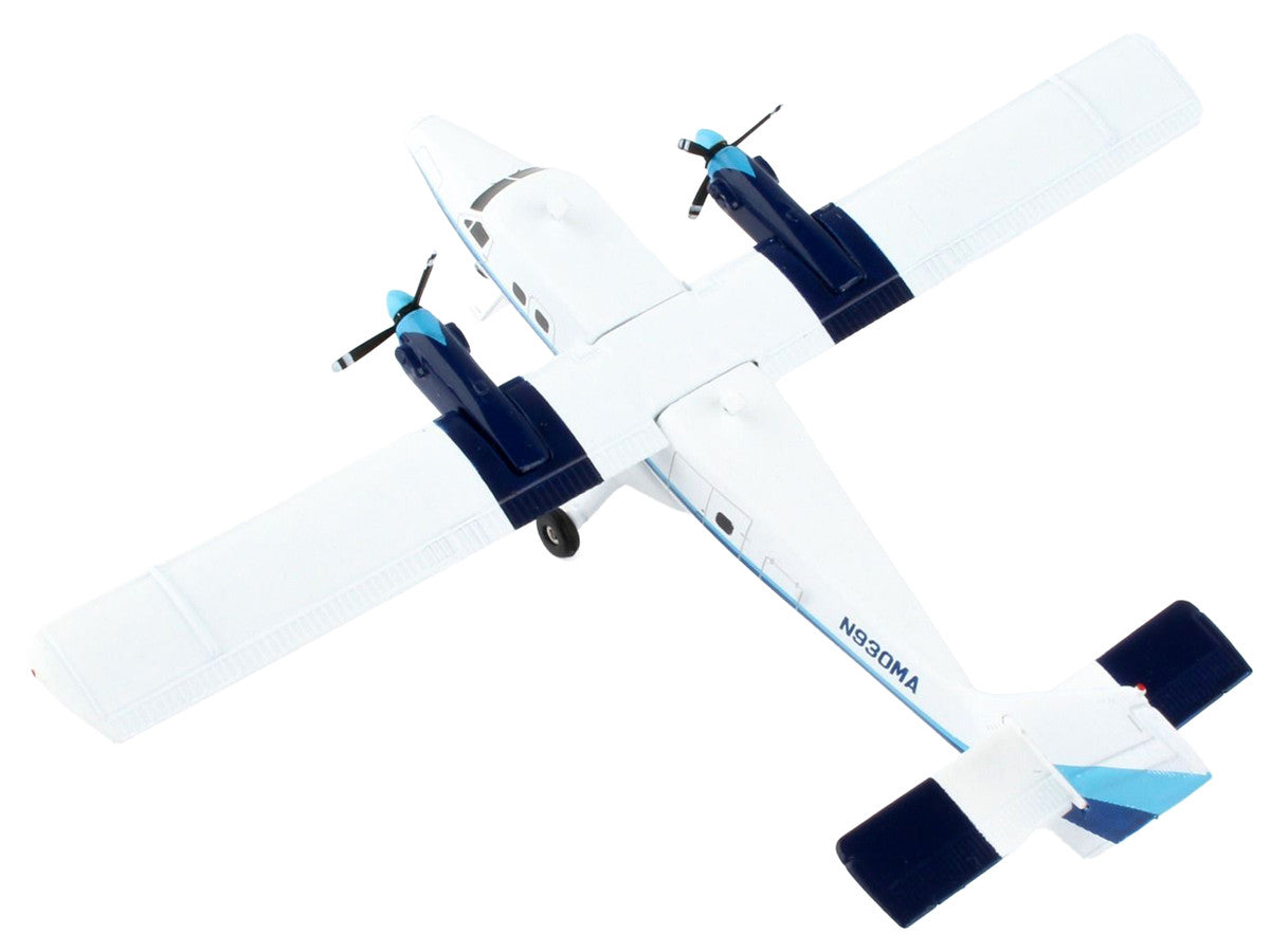 De Havilland DHC-6-200 Commercial Aircraft "Eastern Air Lines - Metro Express" White with Blue Stripes "Gemini 200" Series 1/200 Diecast Model Airplane by GeminiJets by GeminiJets