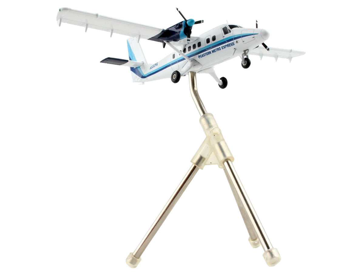 De Havilland DHC-6-200 Commercial Aircraft "Eastern Air Lines - Metro Express" White with Blue Stripes "Gemini 200" Series 1/200 Diecast Model Airplane by GeminiJets by GeminiJets