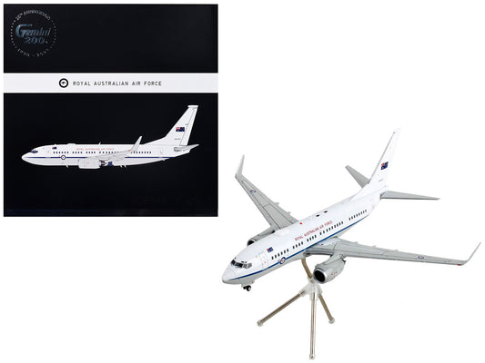 Boeing 737-700 Transport Aircraft "Royal Australian Air Force - A36-002" White and Gray "Gemini 200" Series 1/200 Diecast Model Airplane by GeminiJets by GeminiJets