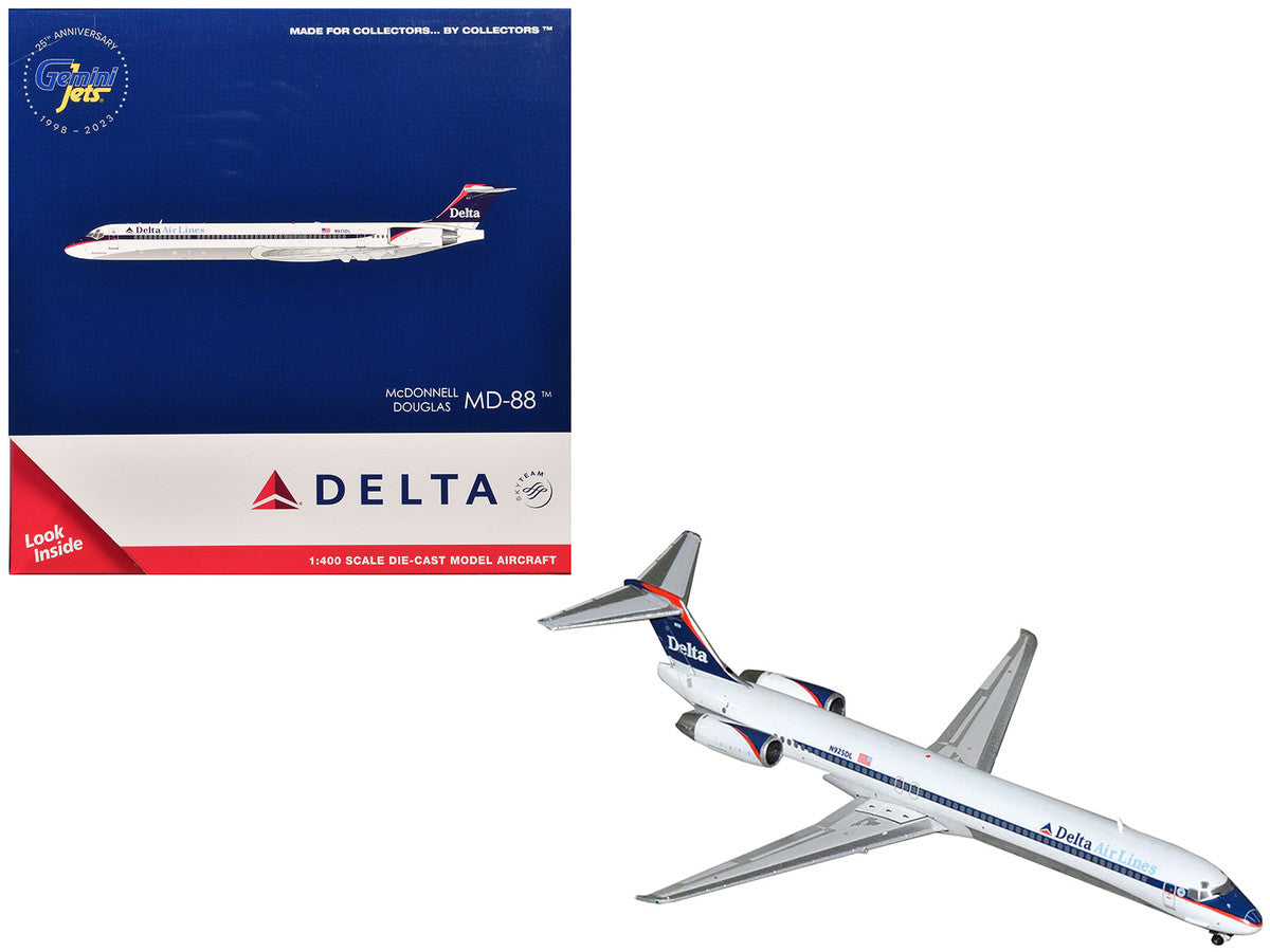 McDonnell Douglas MD-88 Commercial Aircraft "Delta Air Lines" (N925DL) White with Blue and Red Graphics 1/400 Diecast Model Airplane by GeminiJets by GeminiJets