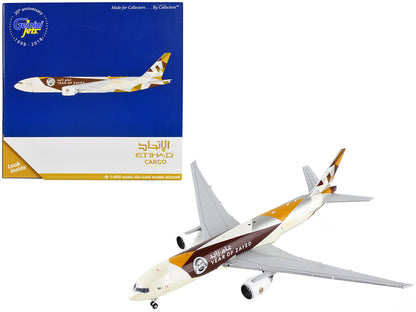 Boeing 777F Commercial Aircraft "Etihad Cargo - Year of Zayed" White with Graphics 1/400 Diecast Model Airplane by GeminiJets by GeminiJets