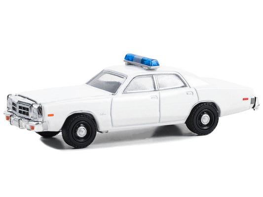 1977-78 Dodge Monaco Police Pursuit White with Light Bar "Hot Pursuit - Hobby Exclusive" Series 1/64 Diecast Model Car by Greenlight by Greenlight