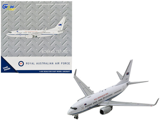 Boeing 737-700 Aircraft "Royal Australian Air Force" (A36-001) White with Blue Stripes "Gemini Macs" Series 1/400 Diecast Model Airplane by GeminiJets by GeminiJets