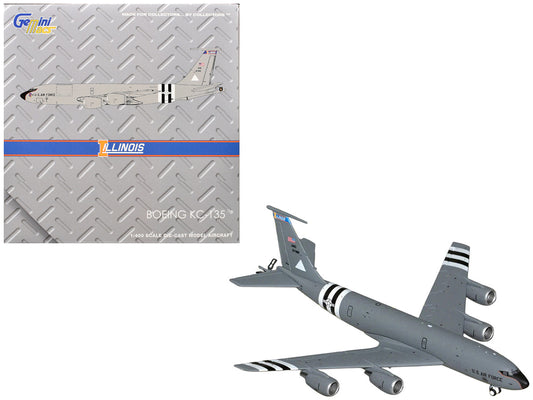Boeing KC-135R Stratotanker Aircraft "Illinois Air National Guard" United States Air Force (63-7981) Gray "Gemini Macs" Series 1/400 Diecast Model Airplane by GeminiJets by GeminiJets