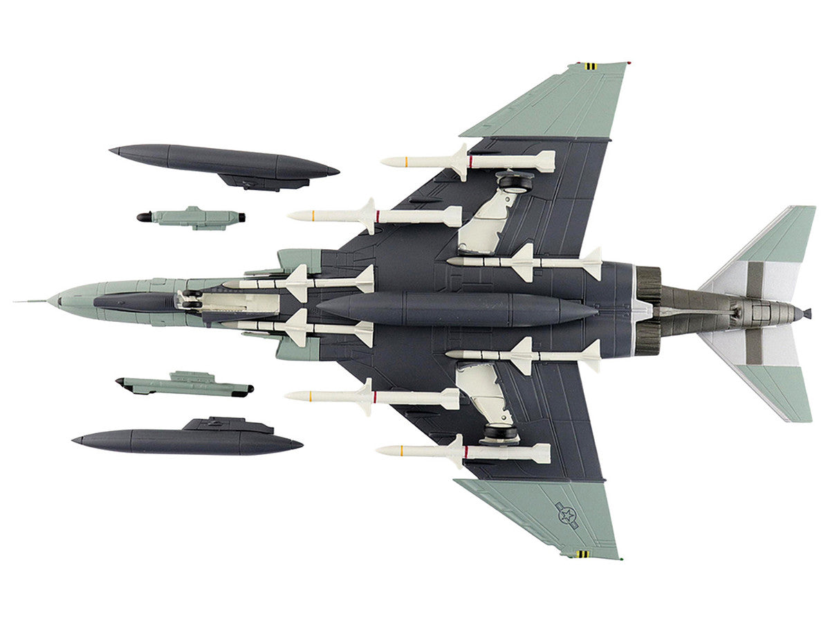 McDonnell Douglas F-4G Phantom II Fighter-Bomber Aircraft "Wild Weasels 69-7253 561st TFS 35th TFW George AFB" (1991) United States Air Force "Air Power Series" 1/72 Diecast Model by Hobby Master by Hobby Master
